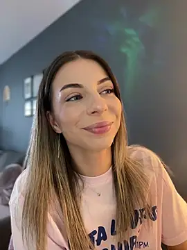 Mia_Ethan webcam