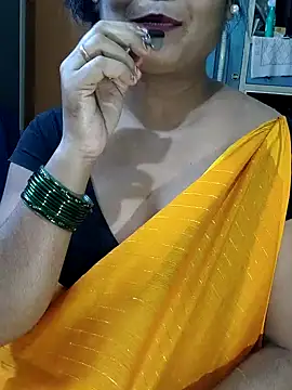 Funnydarling421 webcam