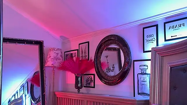 Amber_Luna webcam
