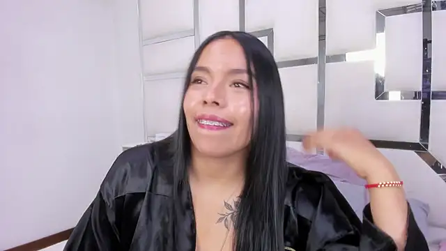 ZoeWan69 webcam