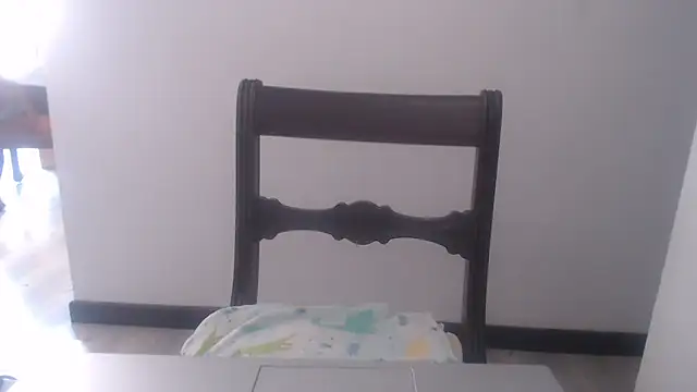 sabrina_v_ live cam on StripChat