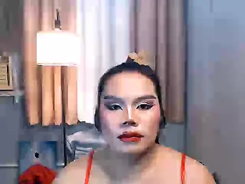 TSbrianaHugeCock live cam on StripChat