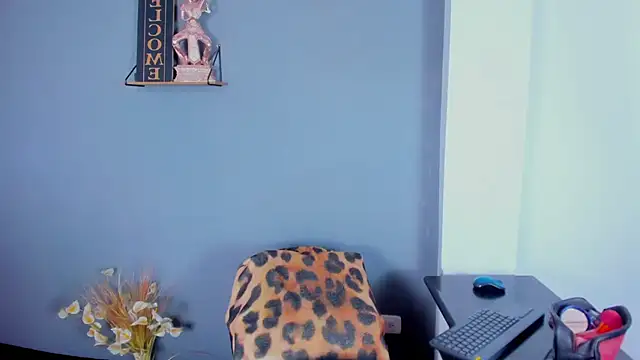Tiffannydoll99 webcam