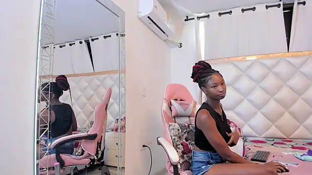 michelleblair1 webcam