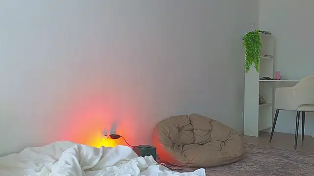 Lilyblushhh webcam