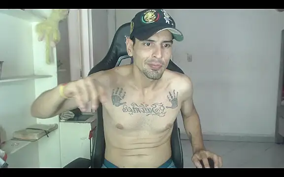 Lherzamxx webcam