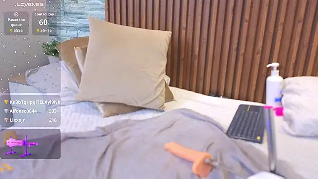 Mia_milf_x webcam