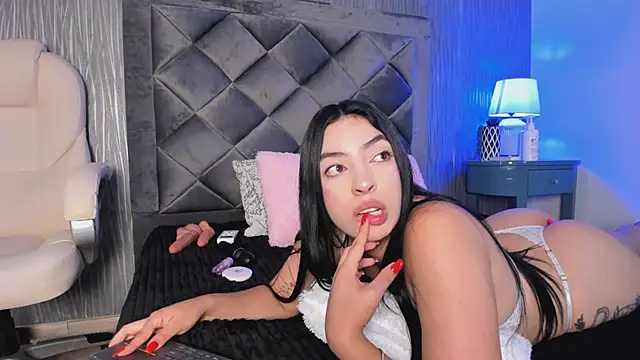 Ashly_bloom_ webcam