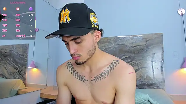 James-06 webcam