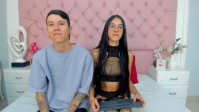 SarahDoll__ webcam