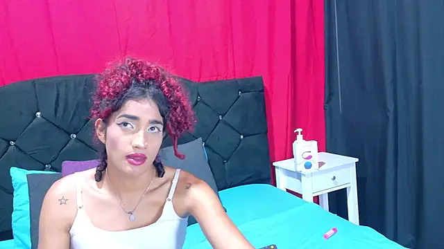 aura_sterling webcam