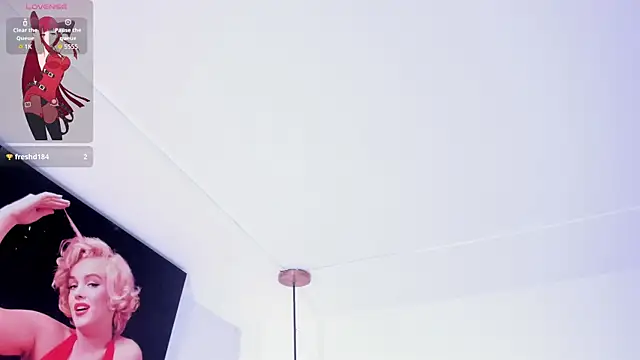 Kym_Moon webcam