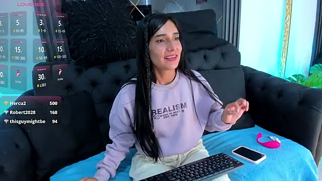 Nanda_Mendoza webcam