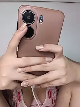 Kitty_Loovee webcam