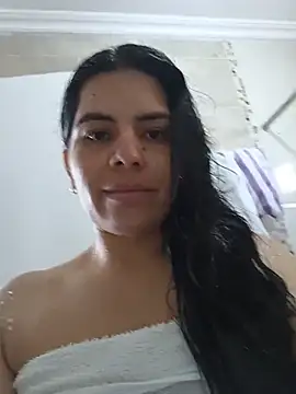 isabella_black1 webcam