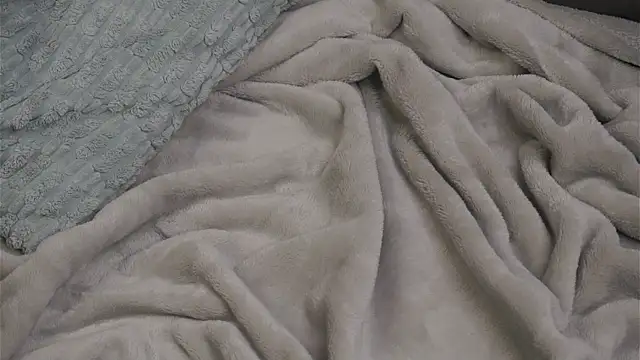 EugeneHugron webcam