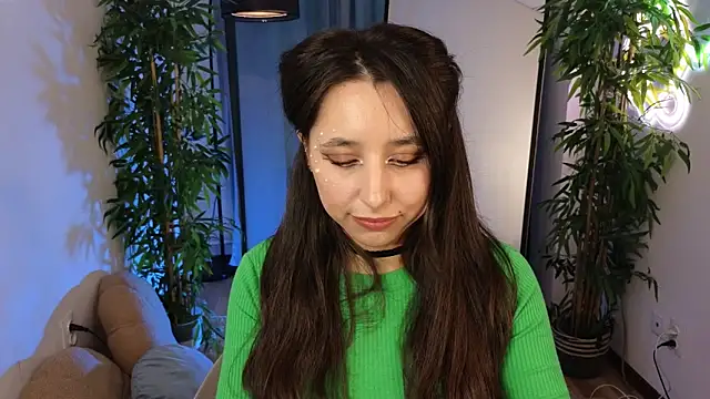 KiraNoir___ webcam
