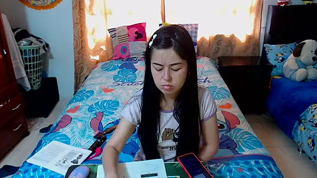 ArianaSmith69 webcam