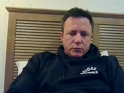 TroyDieselXXX webcam