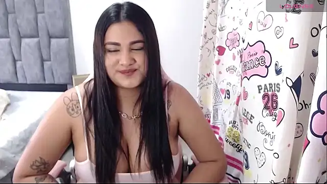 Alicelunaa webcam