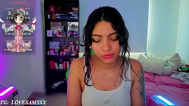Lovelyamyy webcam