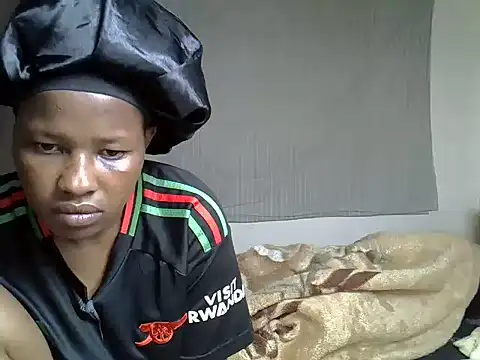 Prettyabiez webcam