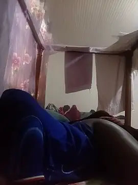 dirtygirl2004 webcam