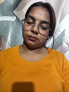 Himani_0122 webcam
