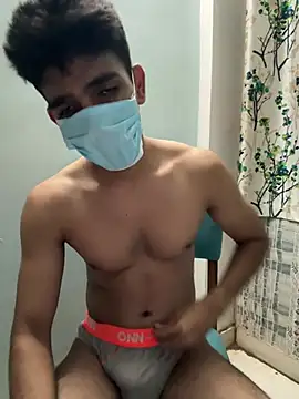 Naughtytomboy78 webcam