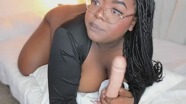 Ayanaa_Ebony_ webcam