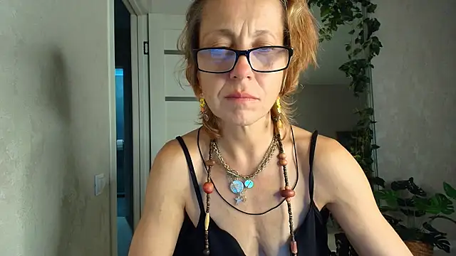 LioraWeiss webcam