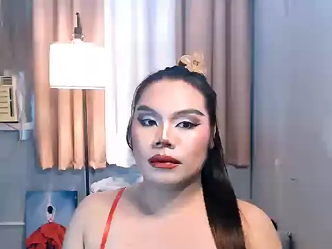 TSbrianaHugeCock webcam