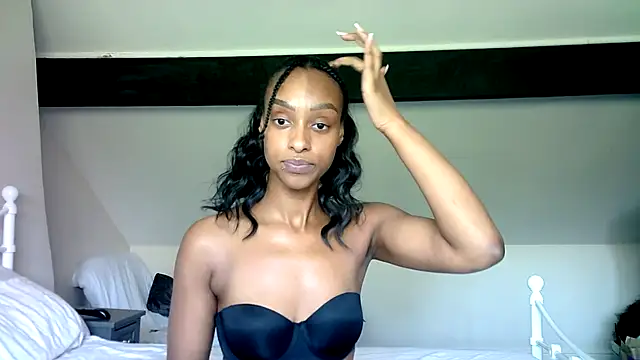 Hazel_Dollxx 🌂 live online webcam