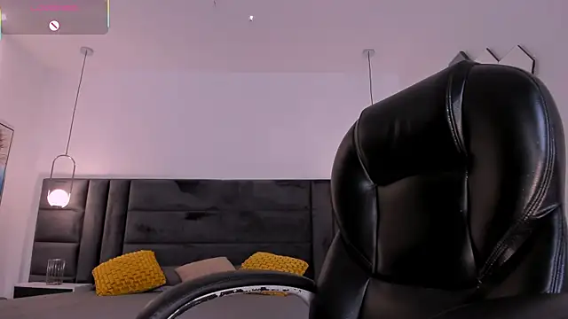 KylaMorrison webcam