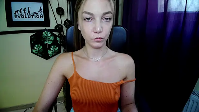 EmillyPlay webcam