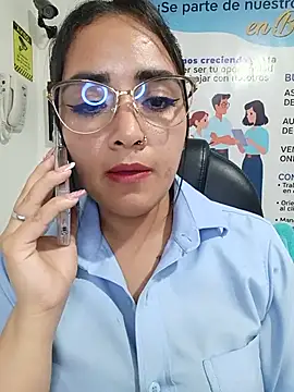 MAYE__13 webcam