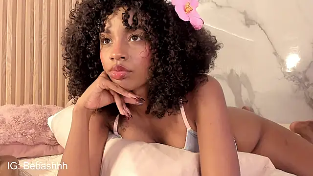 Fyre_divine webcam