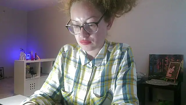 Alice_newhome webcam