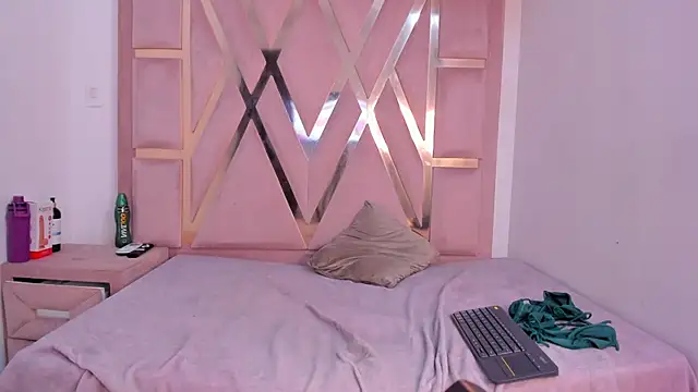 Kattyasm webcam