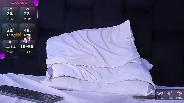 light_eyes_ webcam