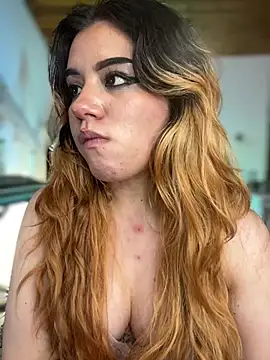NikkiNix webcam