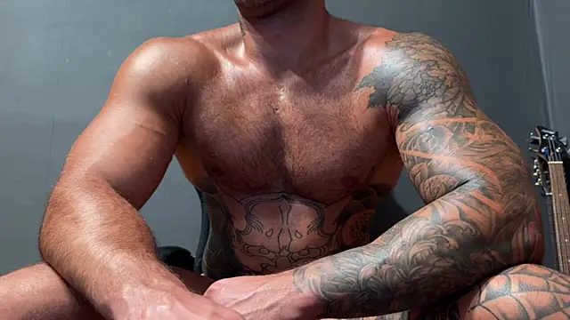 Mr_YourGod webcam