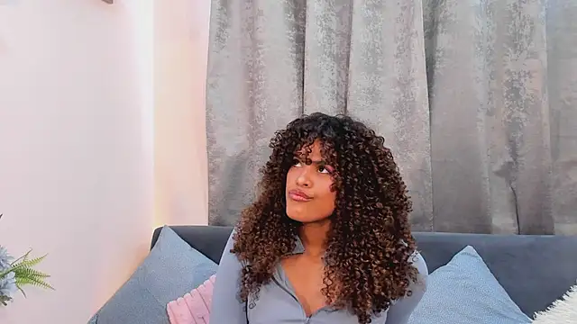 Amelia_bss webcam