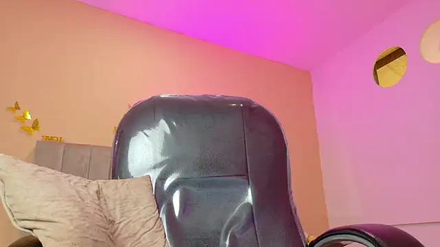 Nascary_Fox webcam