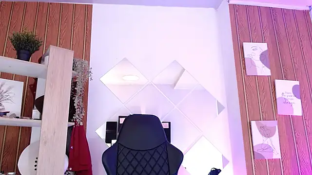 milfsecret69 webcam