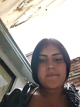 MishRaven webcam