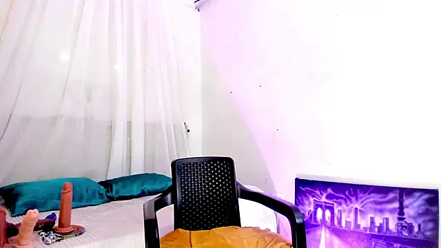 lilahSweet webcam