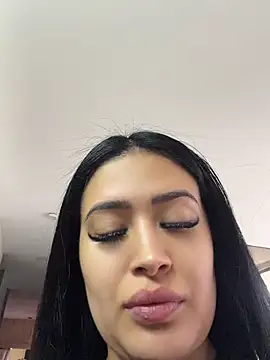 Sara_fun's live cam