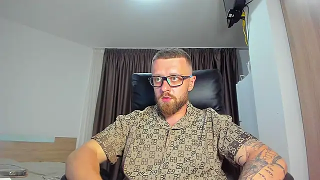 findom_guy - Findom_guy's free webcam - UK Sex Cams