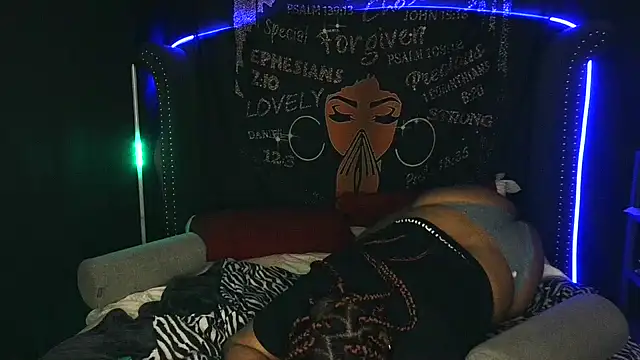 msyvette1970@xh webcam